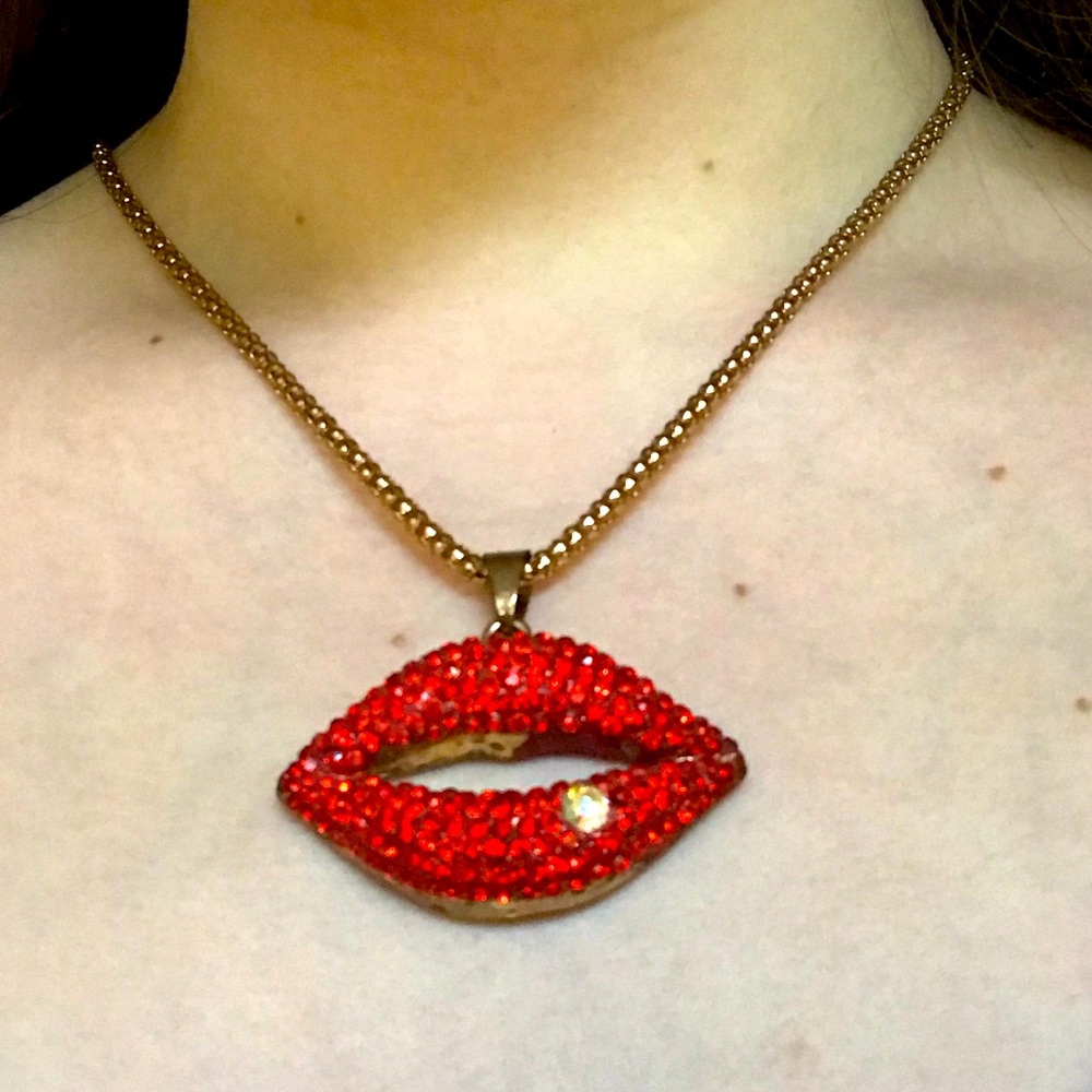 Betsey Johnson vintage red lip gold necklace